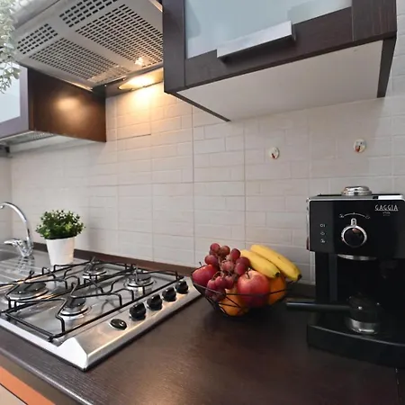 Izzhome Flamingo Apartament